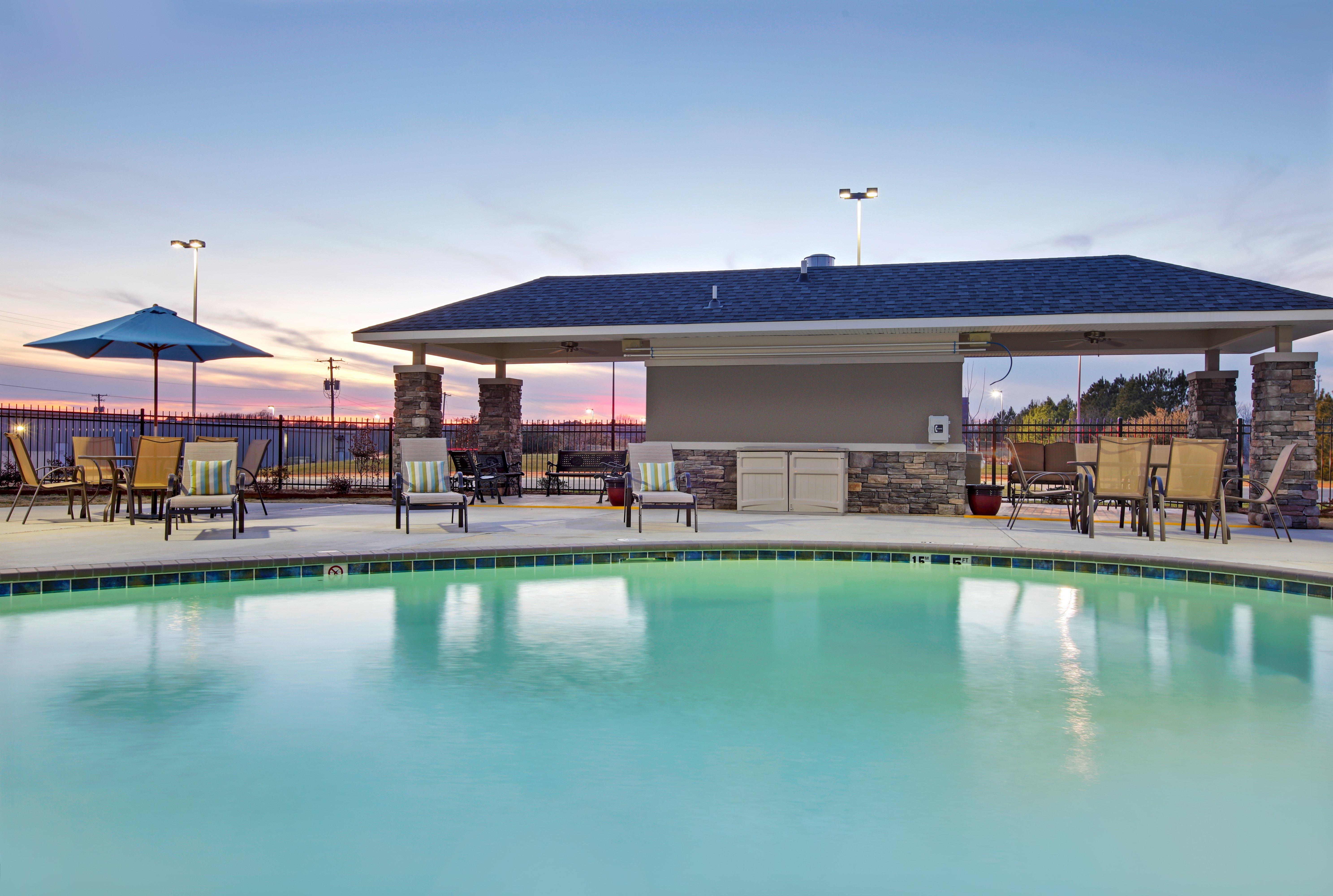Holiday Inn Express Monticello By Ihg Zewnętrze zdjęcie