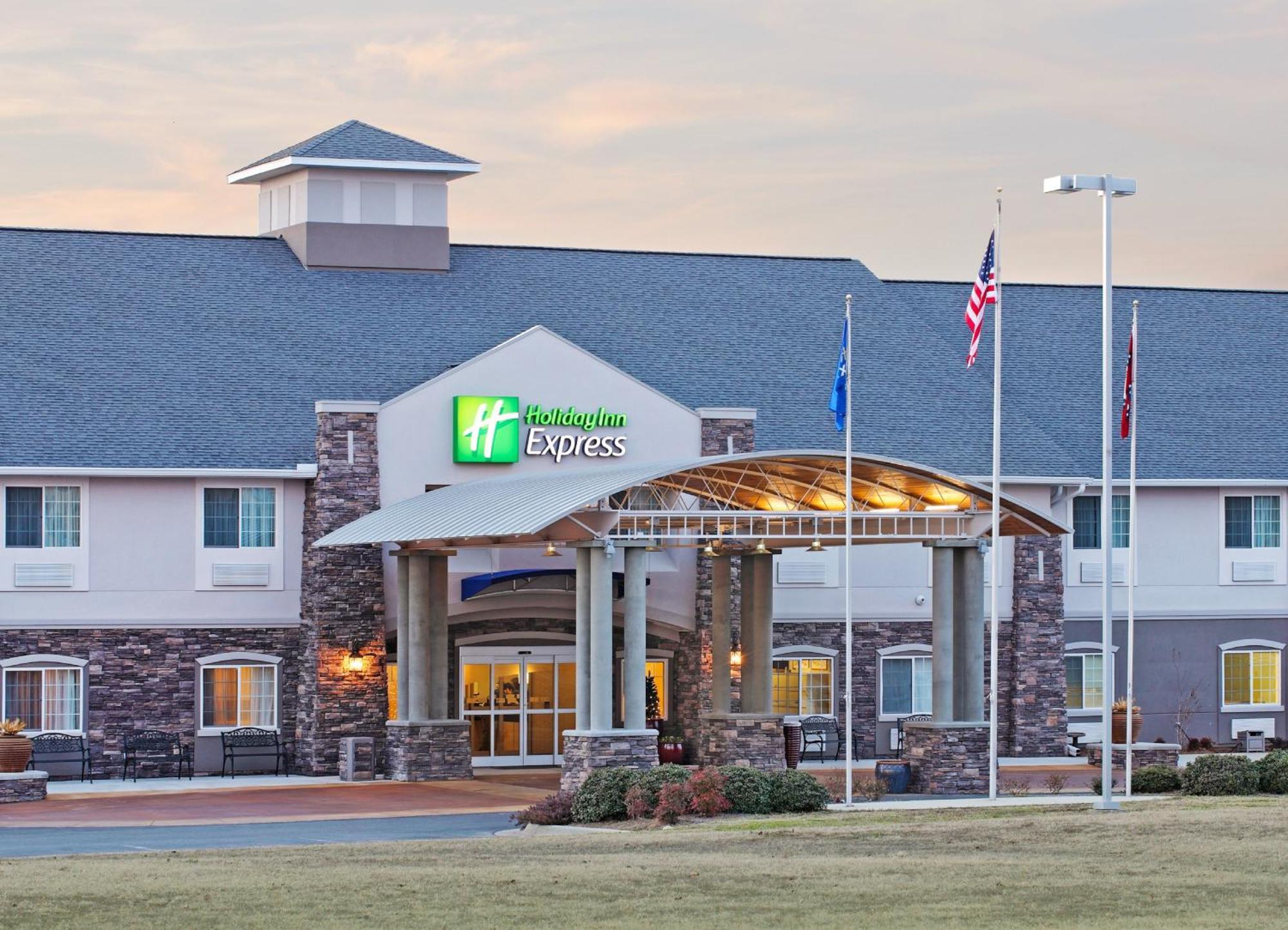 Holiday Inn Express Monticello By Ihg Zewnętrze zdjęcie
